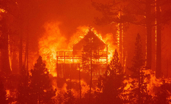 산불 불바다 불타는 집 대재앙 불