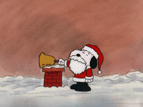 크리스마스 스누피 산타 종치는 모습 굴뚝