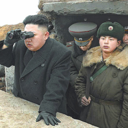 북한 김정은 망원경 군대