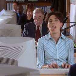 사무실 당신의 모습 컴퓨터 지금 모습 여자 혀 키보드