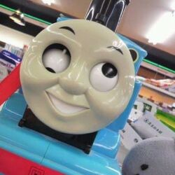 토마스 기차 눈깔 돌아간 무서운 눈을 왜 그렇게 뜨니